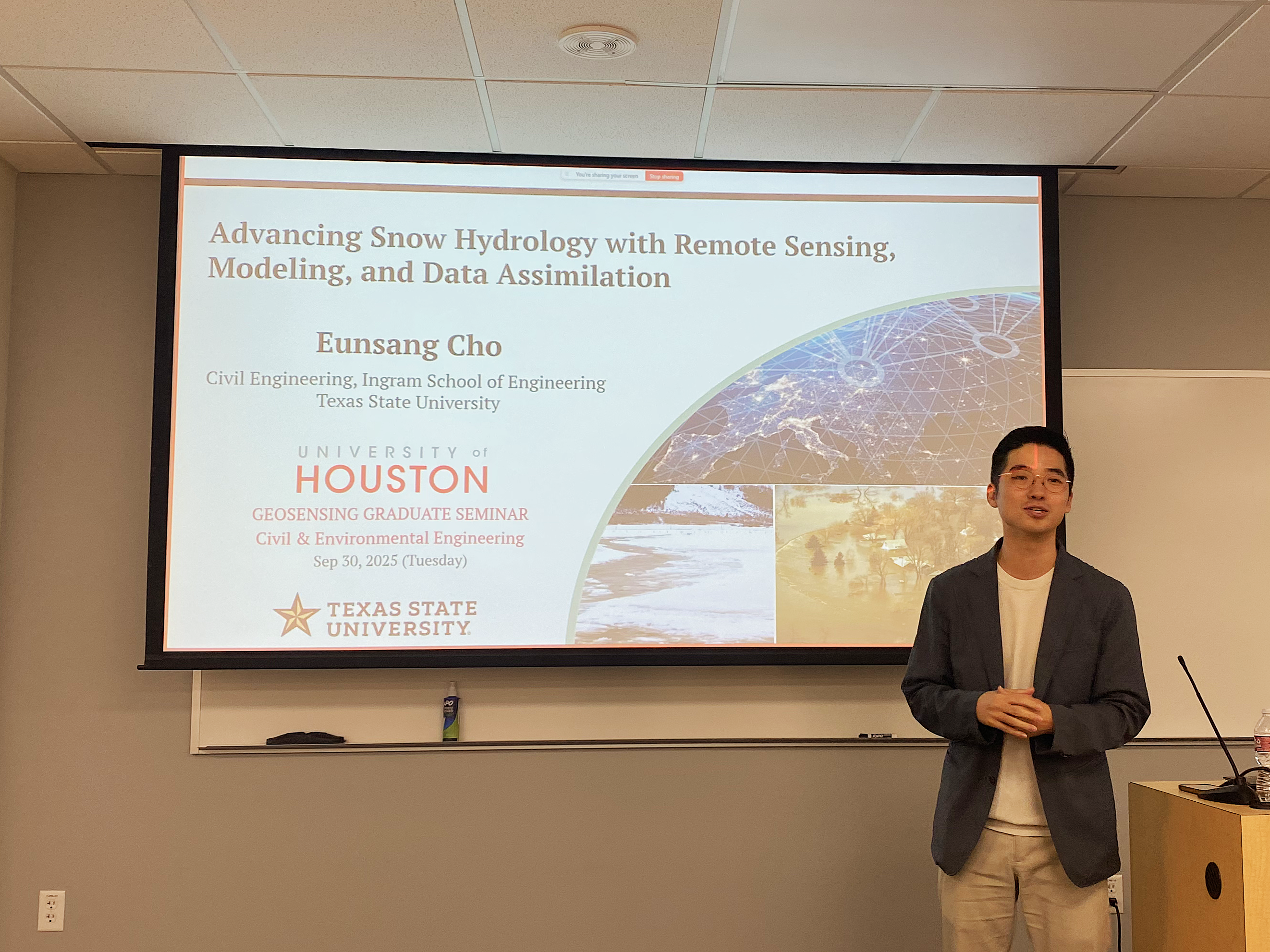 Dr. Eunsang Cho delivers an invited talk at University of Houston.